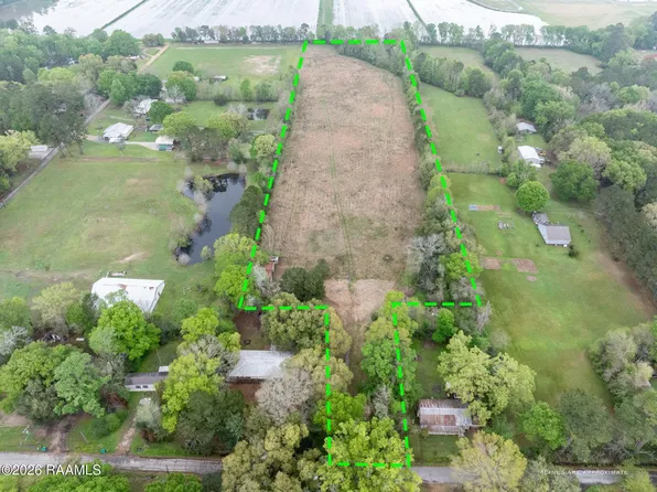 2403 Schambers St W, Basile, LA 70515