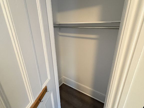 5th image of 119 Daly Ave #10