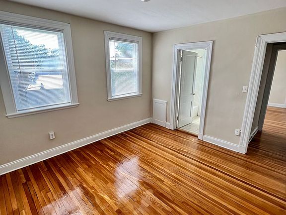 5th image of 2800 Park Ave APT 6