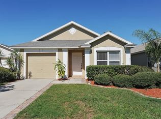 7608 Clovelly Park Pl, Apollo Beach, FL 33572