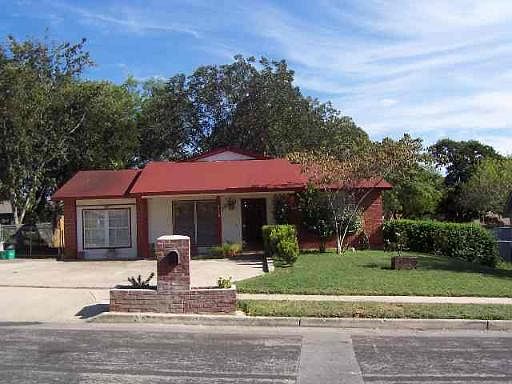 2nd image of 2310 FAIRHILL DR