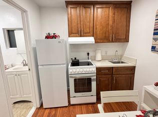 10143 Capistrano Ave, South Gate, CA 90280