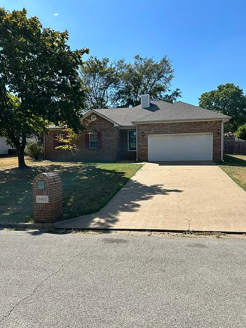 3403 Saddle Creek Cv