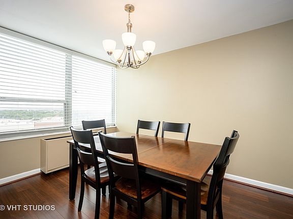 5th image of 3925 Triumvera Dr APT 11F