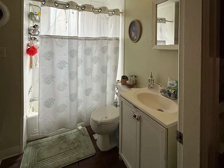 73 Hope St #1 — Photo 11