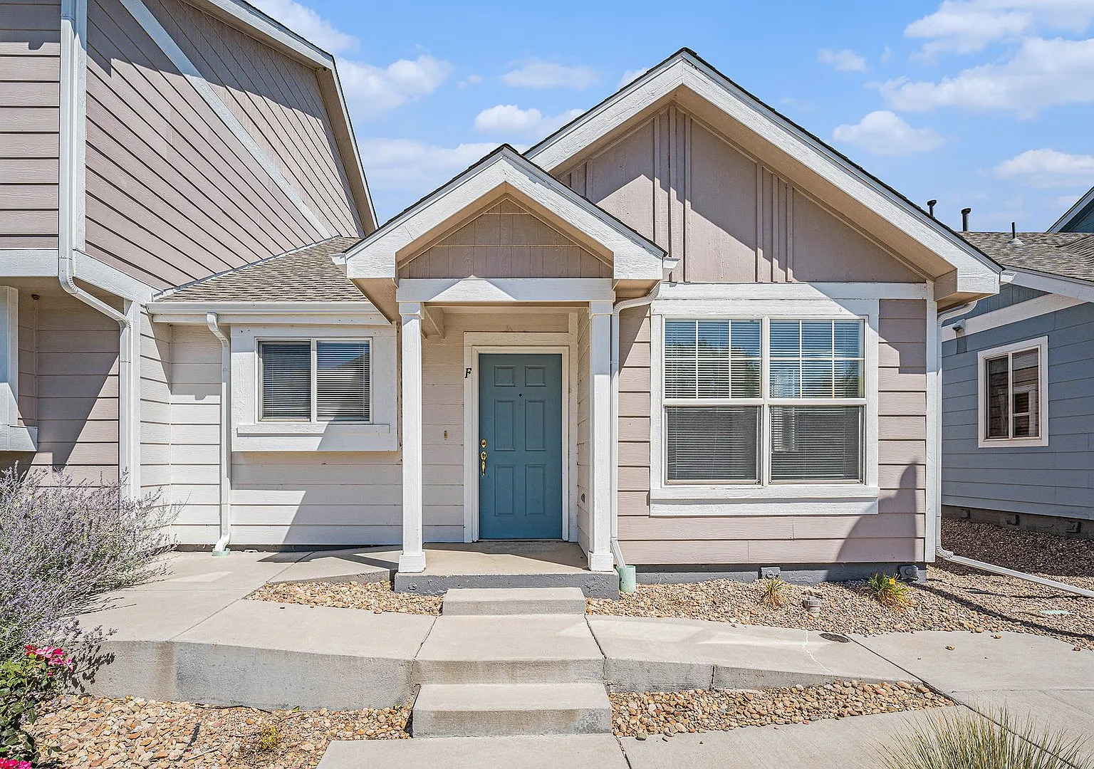 Available October 1st - Close To The Airport And Main Highways! — Photo 1