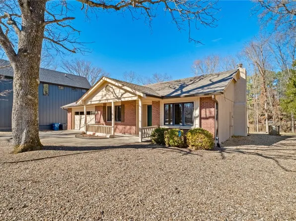 5 Mansfield Dr, Bella Vista, AR 72714