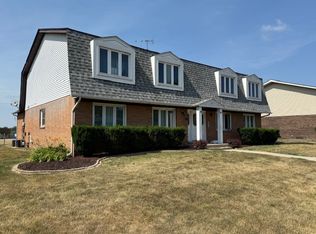 1032 Camellia Dr. - 4, Munster, IN 46321