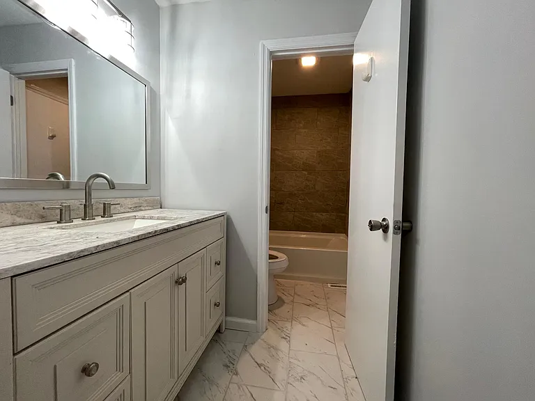 2326 Gavinley Way — Photo 12