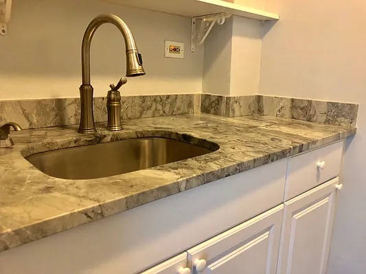 Rented by Queens Apartments Realty LLC | media 7