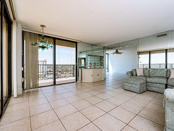 4th image of 1239 Ocean Shore Blvd #1-8
