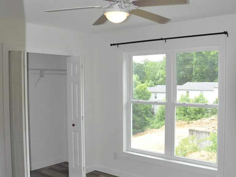 8 Cattail Cir — Photo 11