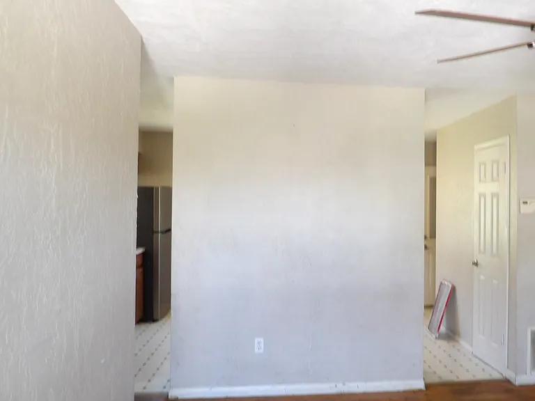 5322 NW Elm Ave — Photo 2