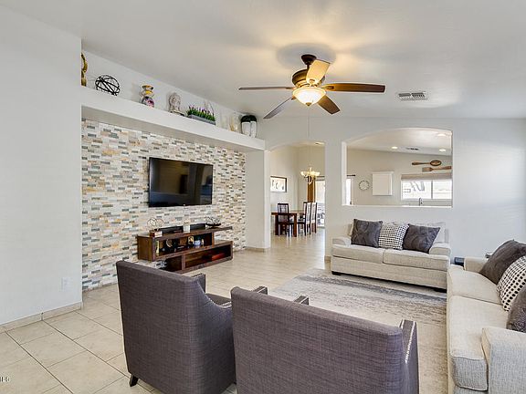 4th image of 15166 W Woodlands Ave