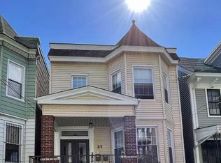 37 48th St FLOOR 2, Weehawken, NJ 07086