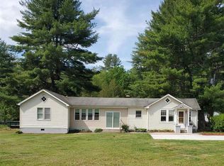 11 Kraw St, Spring Glen, NY 12483