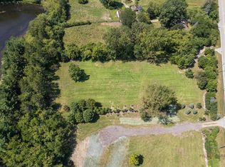 305 Algonquin Rd, South Barrington, IL 60010