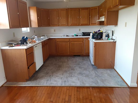 Kitchen with new floor