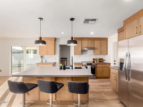 2209 E JEROME Avenue, Mesa, AZ 85204
