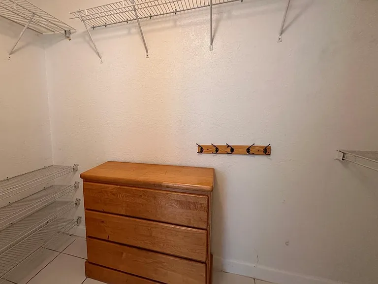 12695 SW 144th Ter — Photo 7