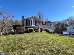 270 Logan Dr, Hatfield, PA 19440