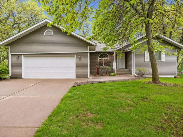 2019 High Dr, Sauk Rapids, MN 56379