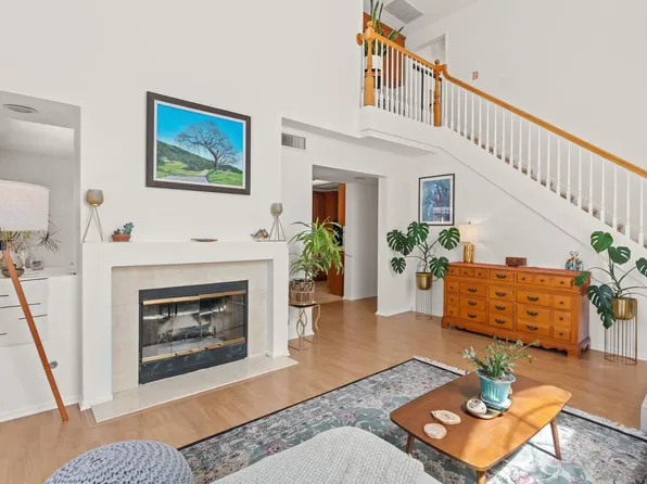 740 Breeze Hill Rd APT 194, Vista, CA 92081