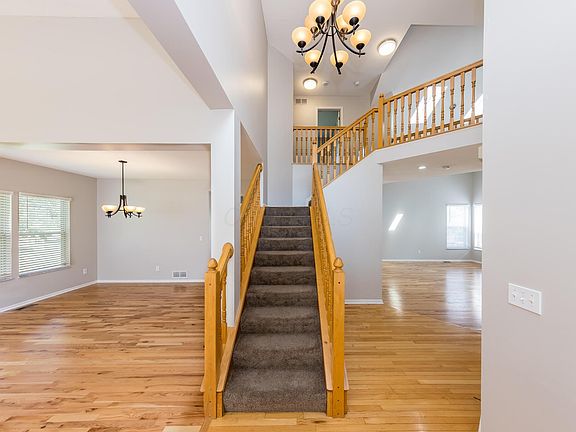 5th image of 7416 Maynooth Dr