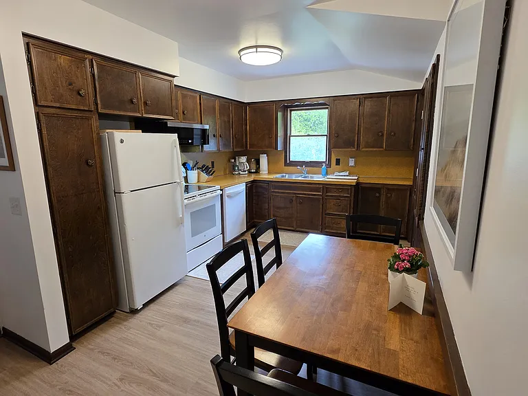 1340 S Shore Dr — Photo 6