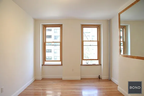 Rented by Bond New York | media 1