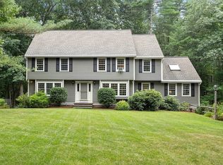 47 Village View Rd, Westford, MA 01886