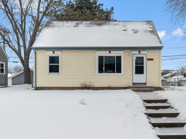 1243 7th Ave S, South Saint Paul, MN 55075