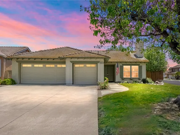 24403 Stallion Ct, Murrieta, CA 92562