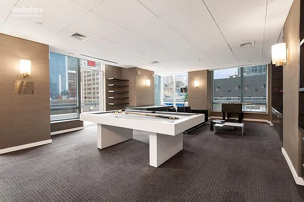 Rented by Sotheby's International Realty | media 27