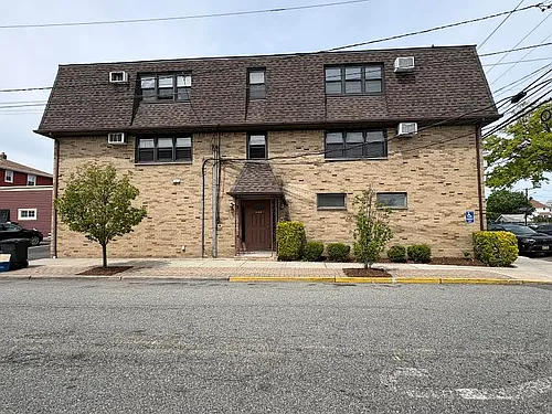 358 Valley Brook Ave #4 Photo 1