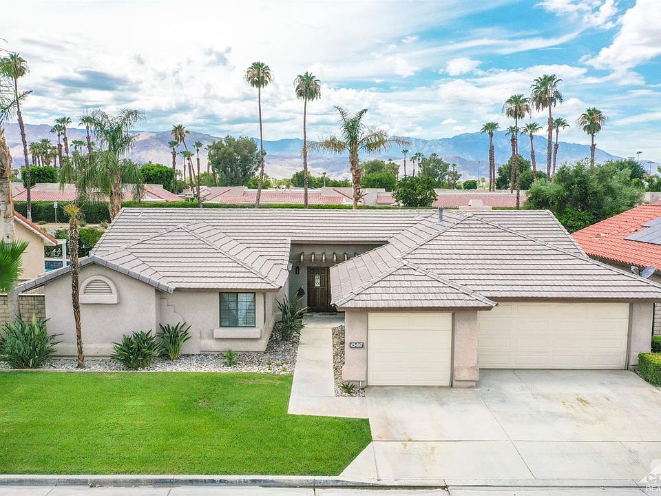 2nd image of 43847 La Carmela Dr