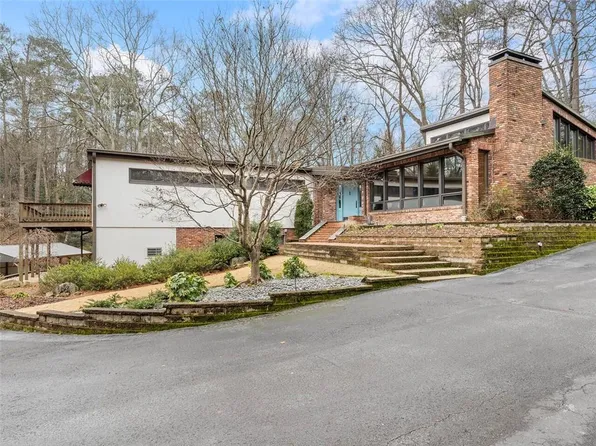 3326 Paces Ferry Rd NW, Atlanta, GA 30327