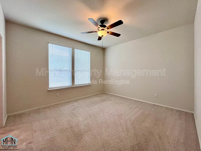 4105 Paddock Trl — Photo 21