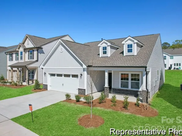 143 Heritage Hall Ln #22P, Statesville, NC 28625