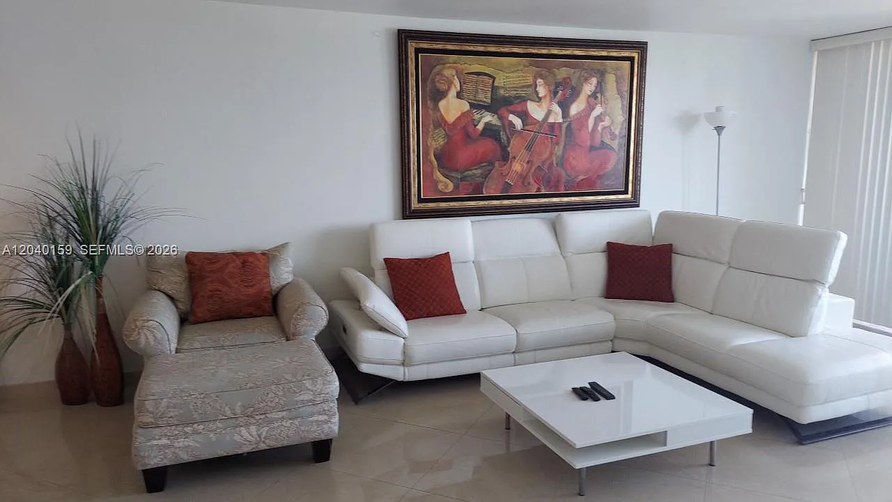 Parker Tower Condo — Photo 2