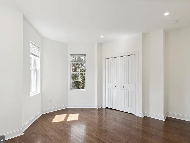 5516 Cedar Ave — Photo 24