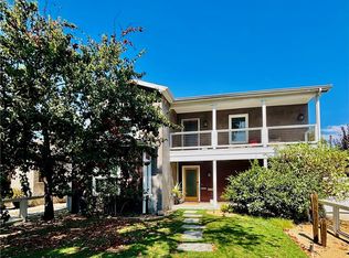 2909 W Clark Ave, Burbank, CA 91505
