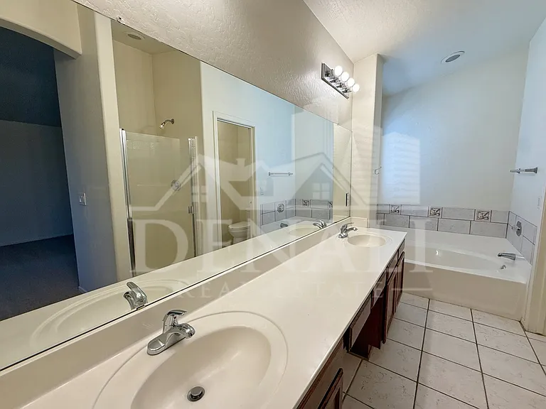 11184 W Palm Ln — Photo 10
