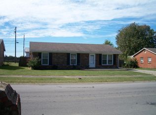 843 Mildred St, Versailles, KY 40383