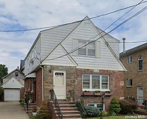 136-25 62nd Ave #2 Photo 1