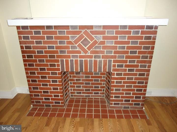 1st image of 1208 Marion St