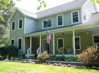 10500 Rolling Oak Dr, Manchester, MI 48158