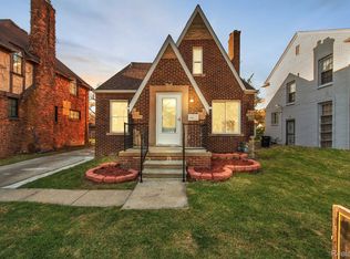 11109 McKinney St, Detroit, MI 48224