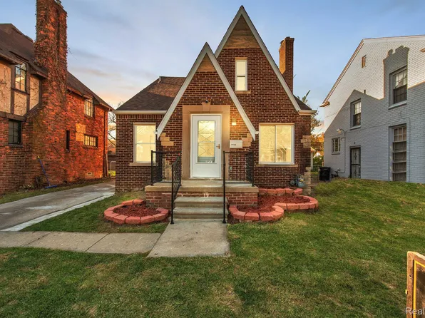11109 McKinney St, Detroit, MI 48224