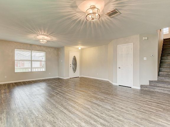 5th image of 9729 Manassas Rd